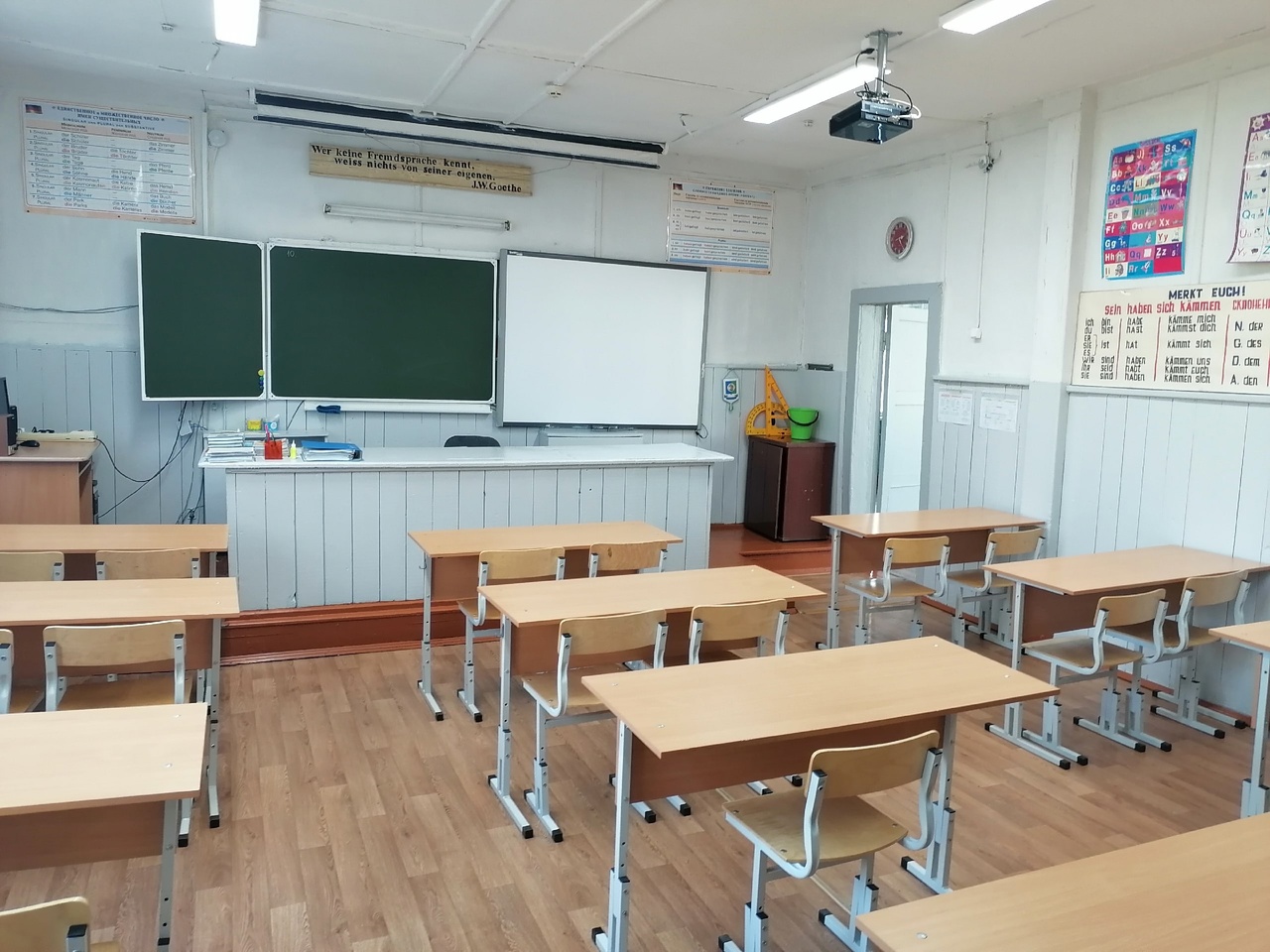 Изображения кабинета.