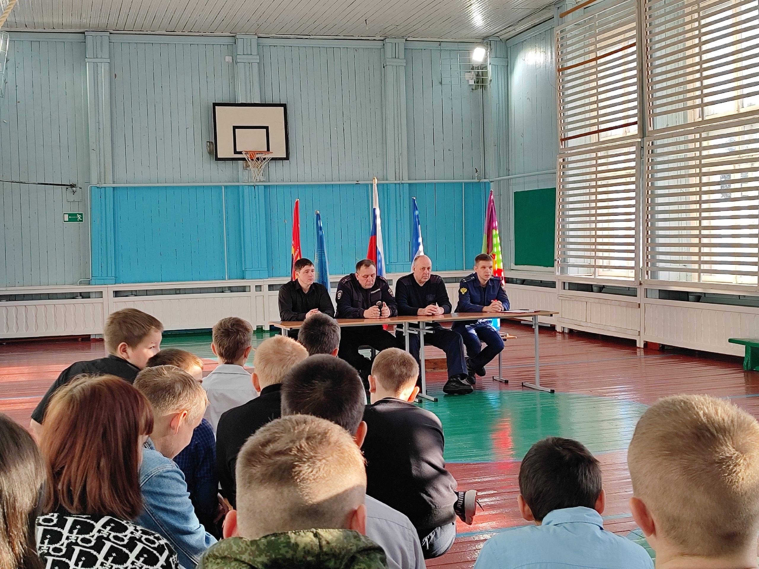День героев Отечества.